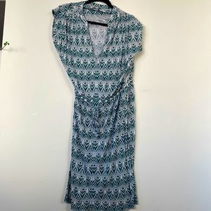 Ann Taylor LOFT green tribal print knee length dress